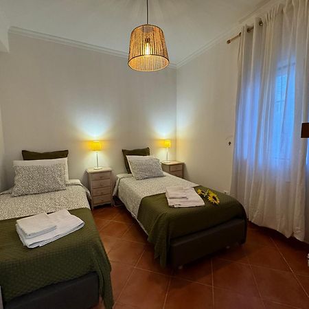 Quarto Duplo Com Terraco E Casa De Banho Privativa - Em Casa De Praia Em Almograve - Trilho Dos Pescadores Odemira Exteriör bild