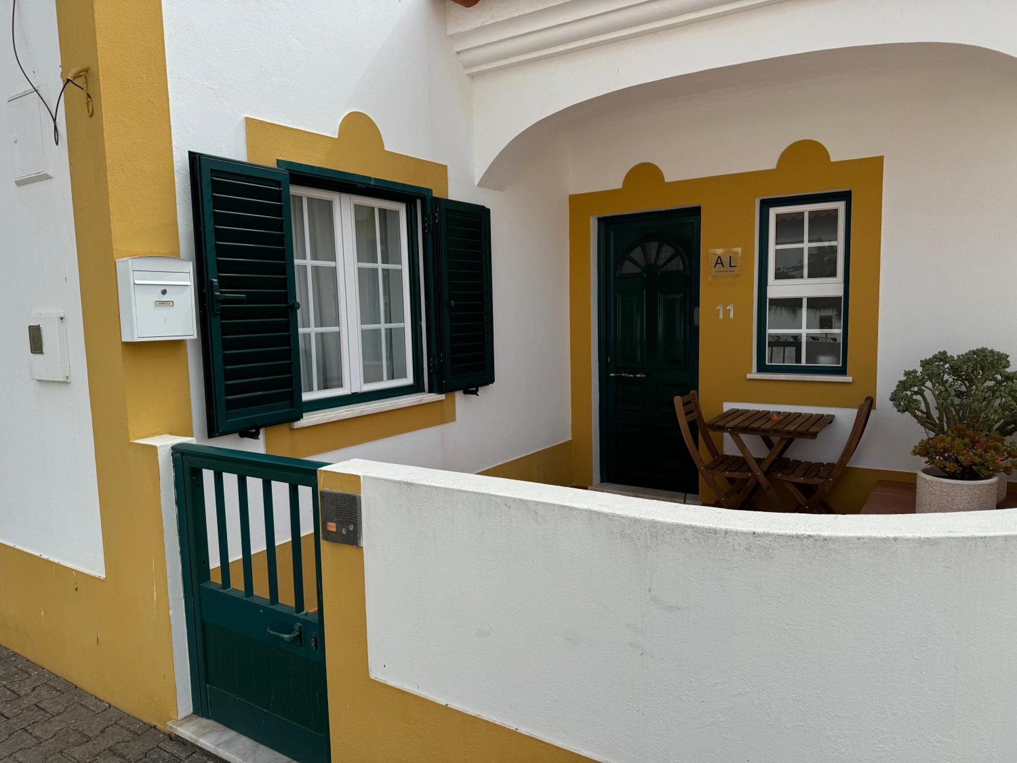 Quarto Duplo Com Terraco E Casa De Banho Privativa - Em Casa De Praia Em Almograve - Trilho Dos Pescadores Odemira Exteriör bild